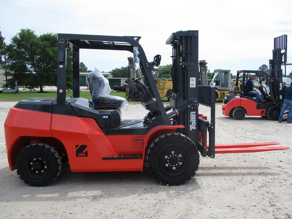 best forklift dealers in Houston TX